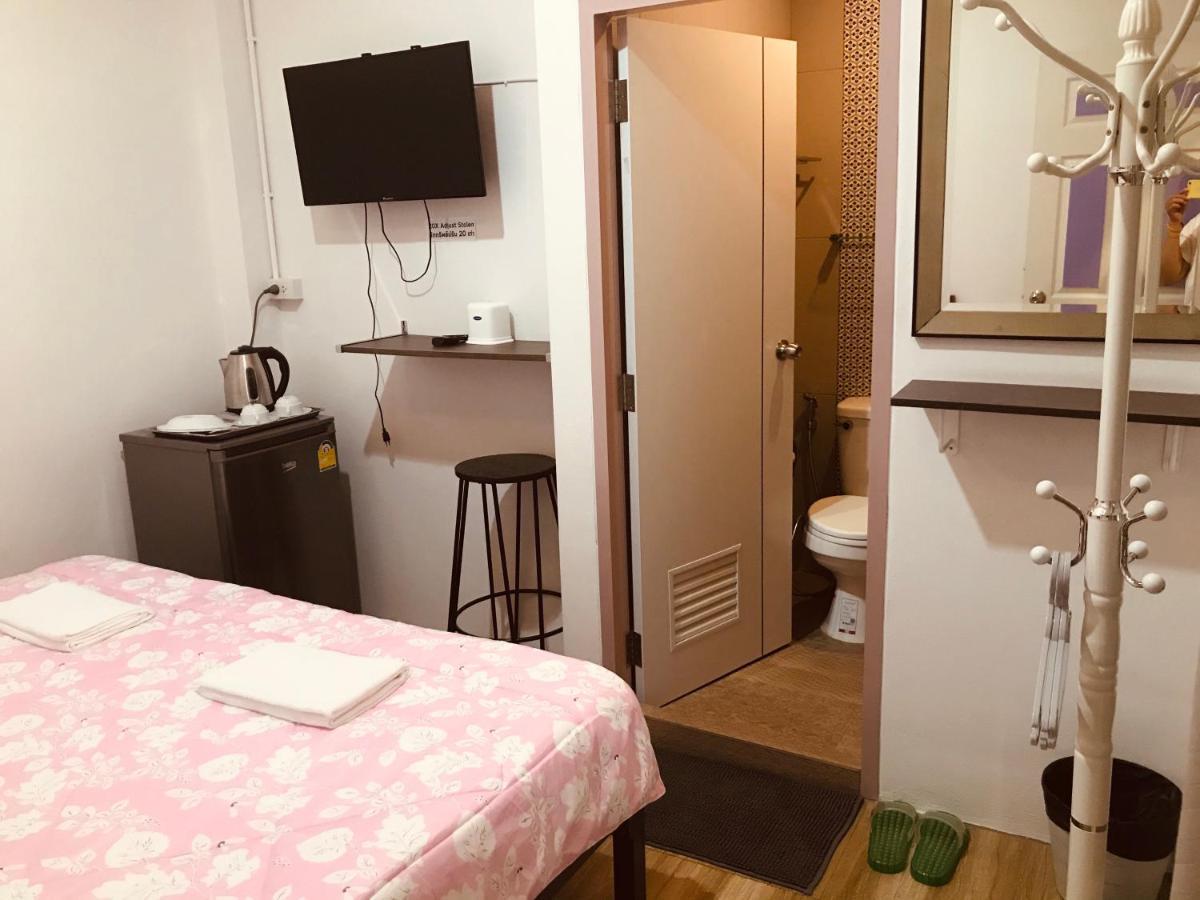 Dragon XIV Hostel Bangkok Kültér fotó