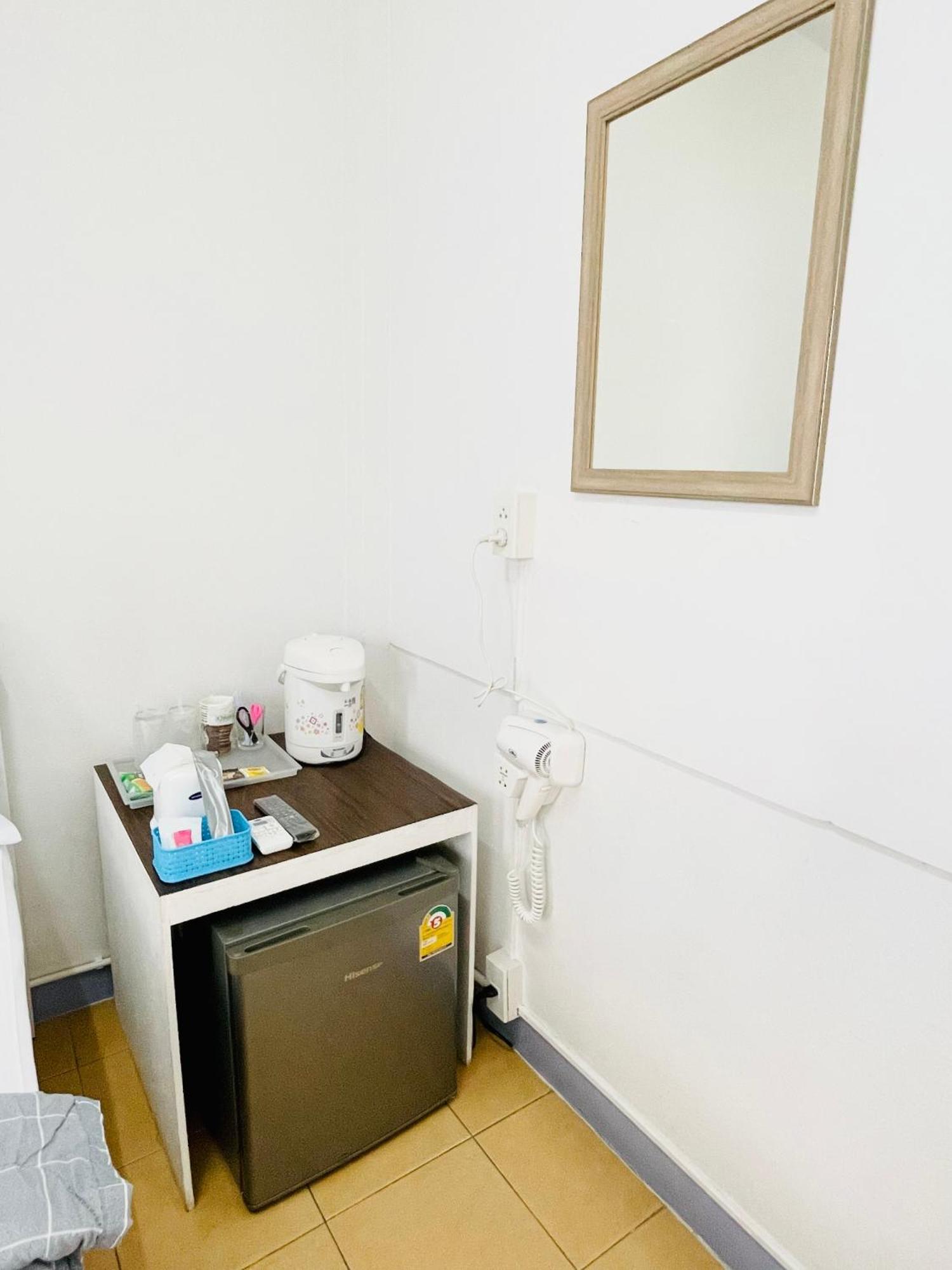 Dragon XIV Hostel Bangkok Kültér fotó
