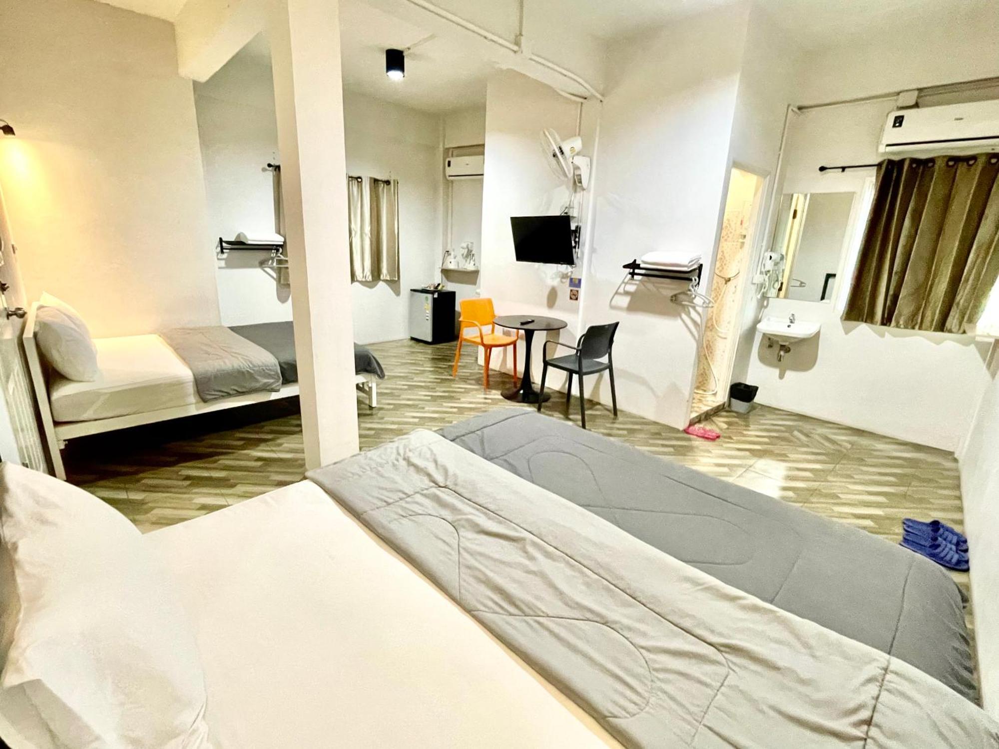 Dragon XIV Hostel Bangkok Kültér fotó